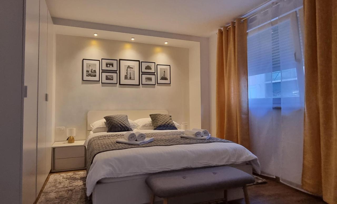 Qr Apartment For Family, Couples, And Friends Stay In Rijeka Ngoại thất bức ảnh